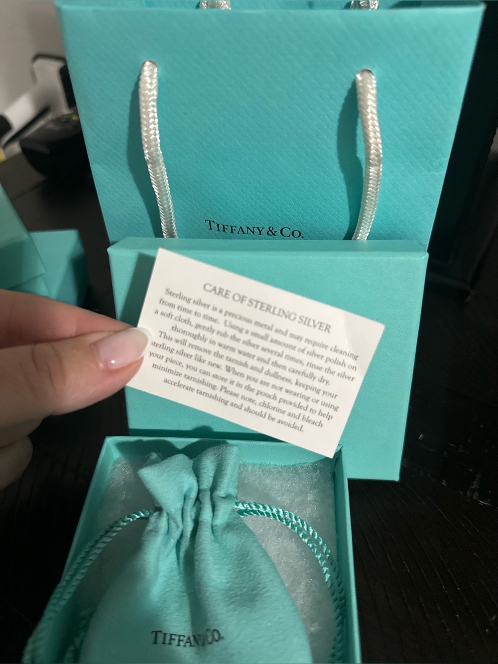 Tiffany & Co. Infinity bracelet - Picture 7 of 9